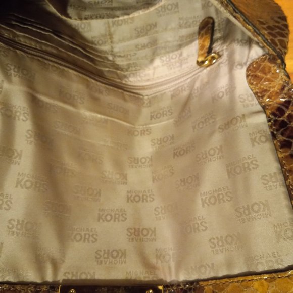 Meet your Posher, Corenthea - Picture 5 of 5